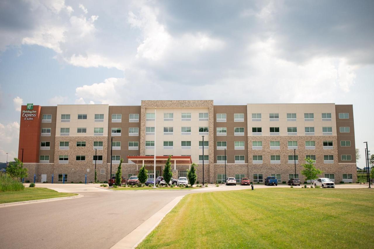 Holiday Inn Express & Suites Onalaska - La Crosse Area By Ihg Bagian luar foto